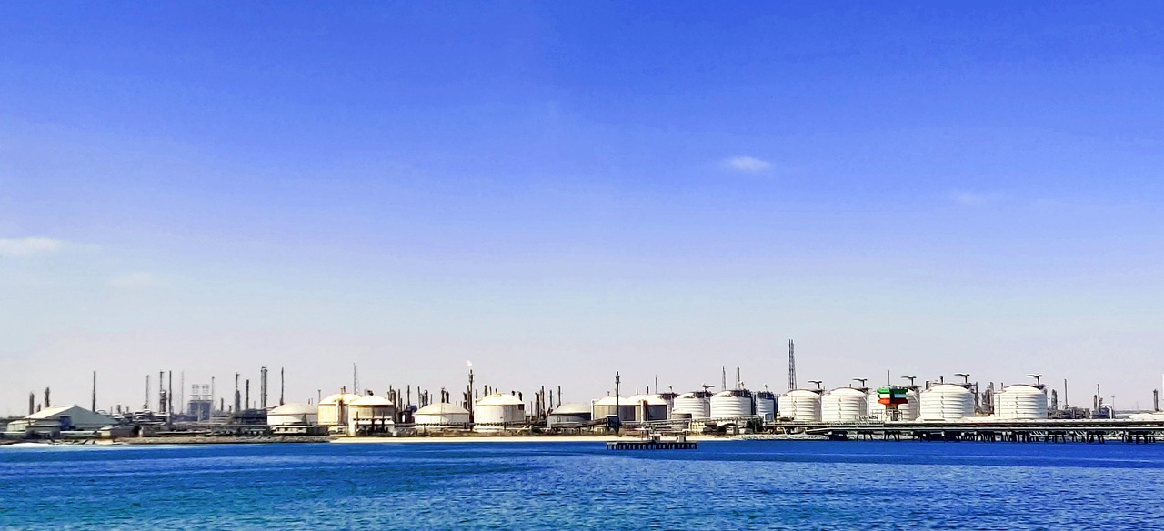 oil storage tank, crude oil, oil terminal, tank farm, oil refinery, kuwait flag, tower, al ahmadi port, oil industry, fuel oil, jetty, blue farm, blue industry, crude oil, crude oil, crude oil, crude oil, crude oil, oil terminal, tank farm, oil refinery, oil refinery
